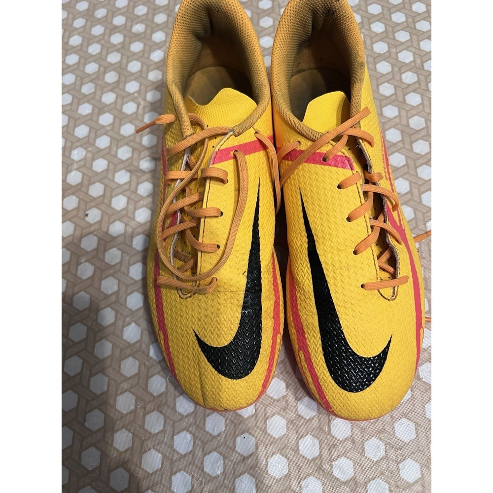 Nike Phantom GT2 Academy‎ FG Orange Soccer Cleats Shoes DA5640-808 Youth Size 7